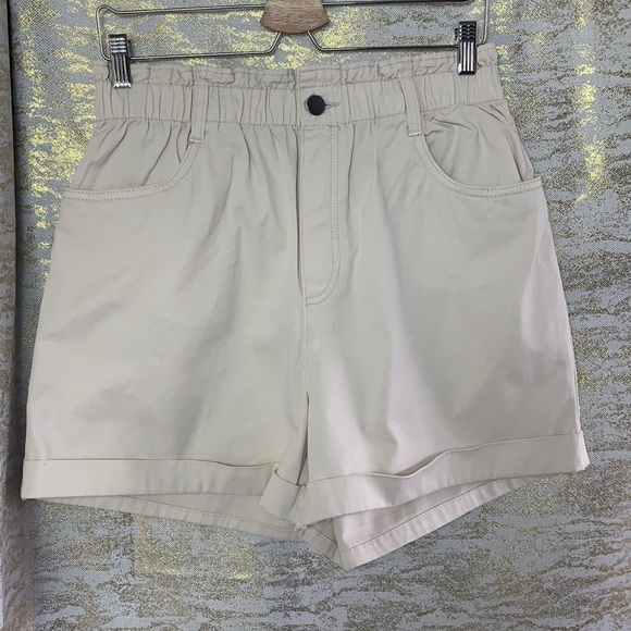 H$M Women’s Beige Twill Paper Bag Women’s High waisted linen Shorts Size M - Picture 2 of 12